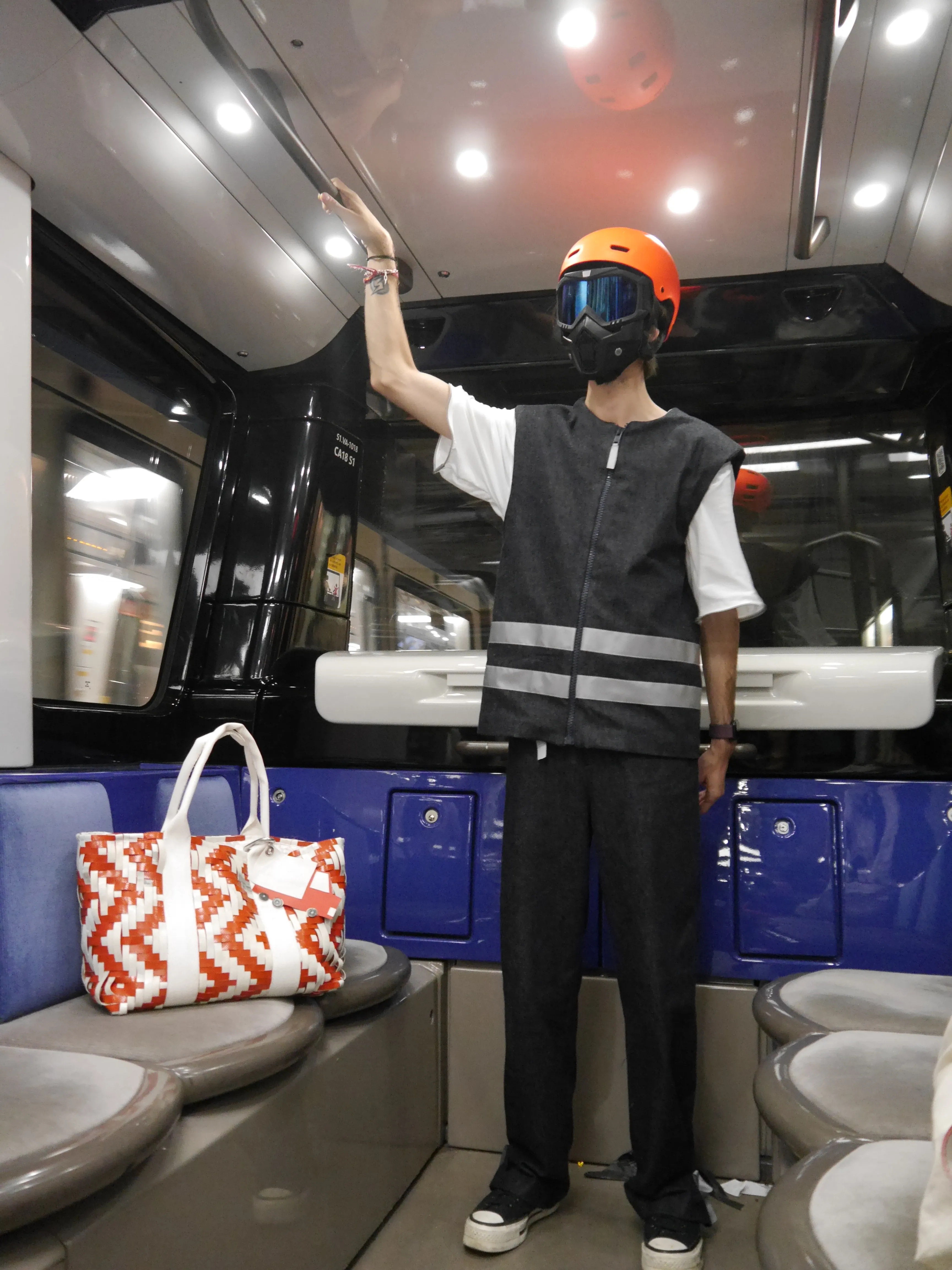 safetyvestinalittlebitlessugly 9